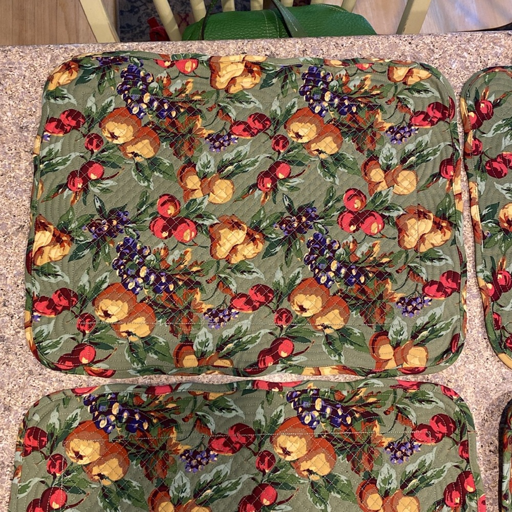 NIP Longaberger Napa Orchard Fabric Napkins and Placemats - Picture 12 of 17
